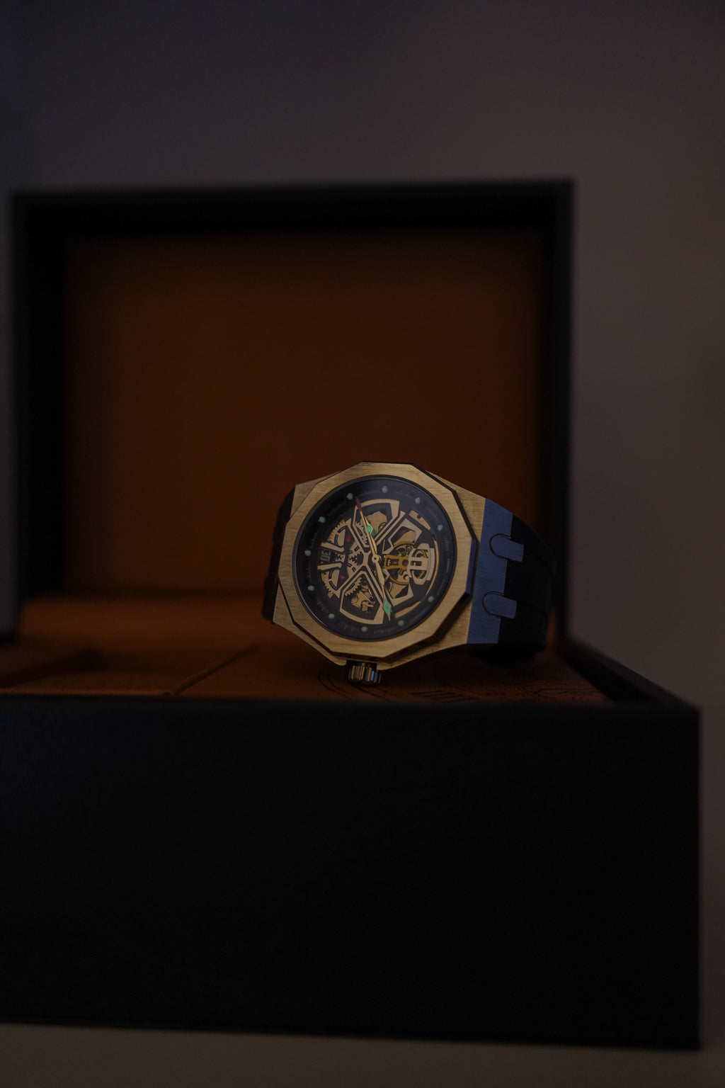 CUBANO © LAUNCH EDITION